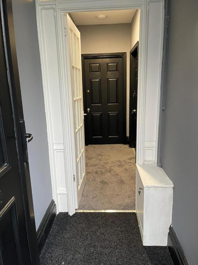 Lovely 2-Bed Apartment In Blackpool Secret House Exteriör bild